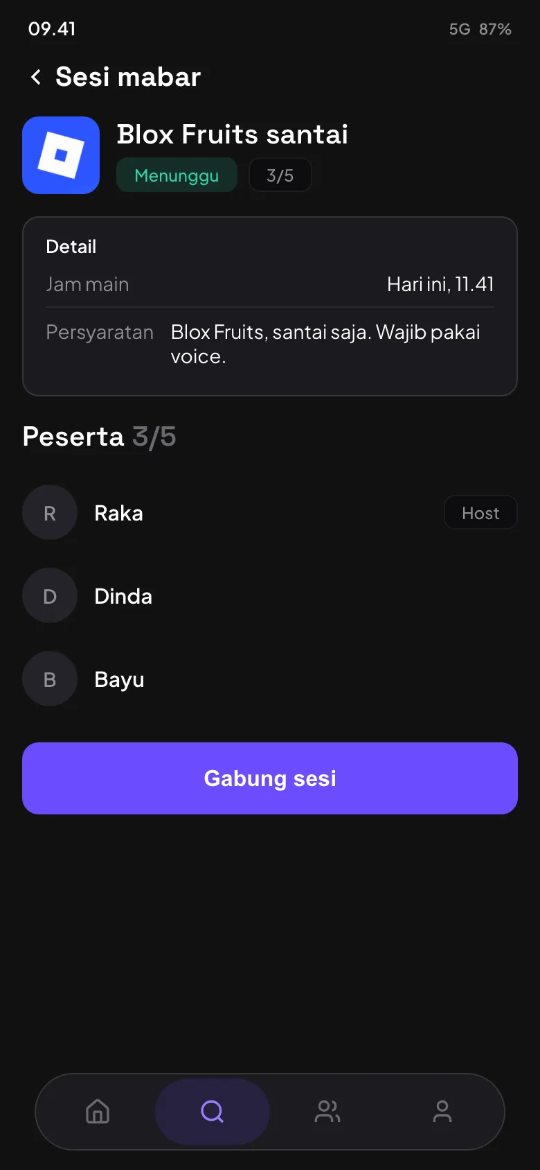 Tampilan detail room mabar di ponsel: Blox Fruits santai, status menunggu, peserta, tombol Gabung sesi.